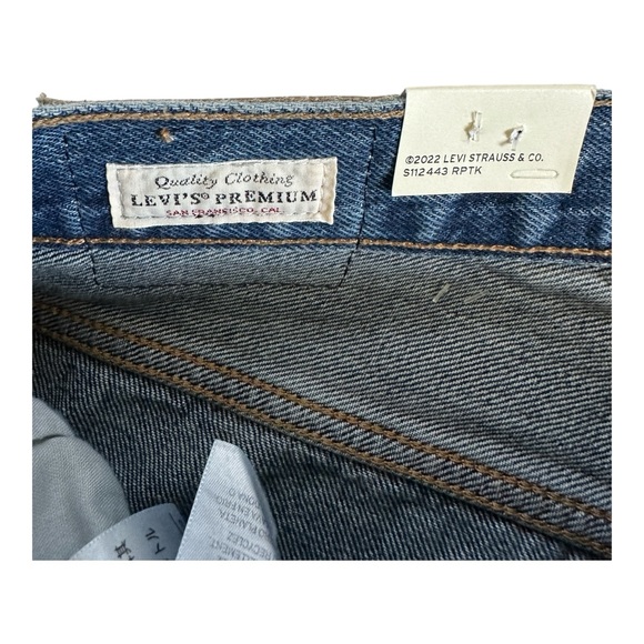 Levis 501 Premium 90s Women's Mid Rise Straight Jeans Size 28x30 - Picture 7 of 9